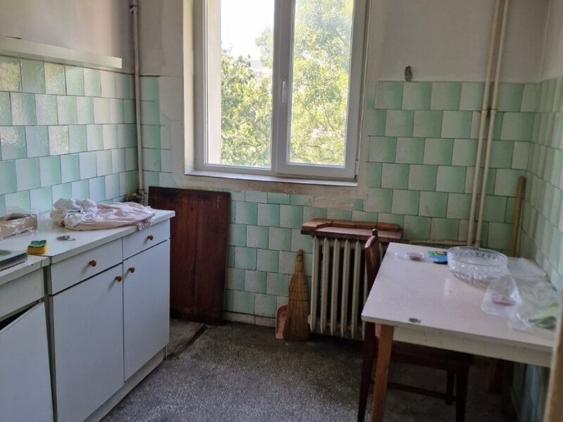 Basarabia, 3 minute metrou Costin Georgian